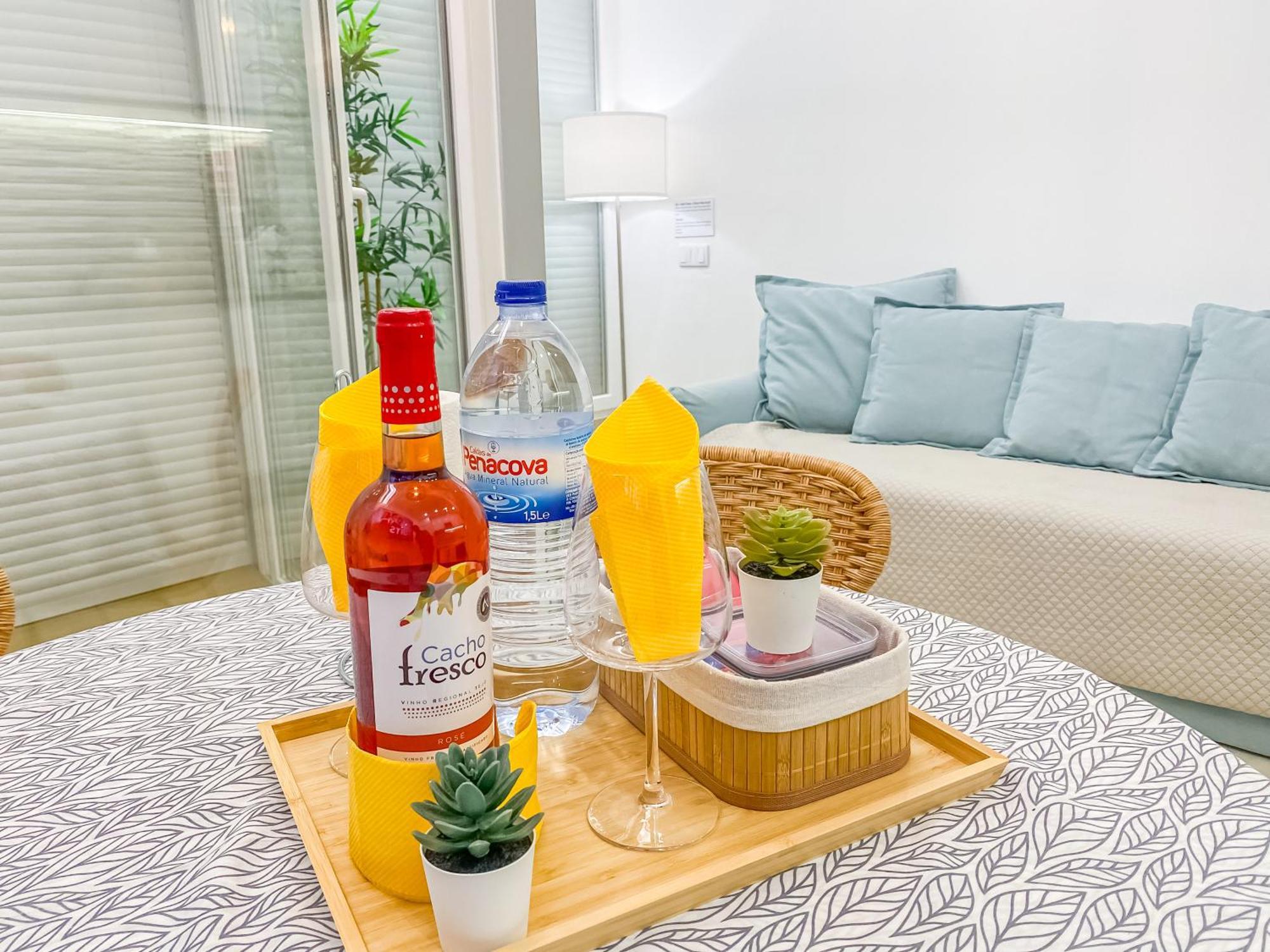 Luxury 2 Min Beach With Balcony, Ocean View, Wifi, Ac, Smarttv Портиман Экстерьер фото